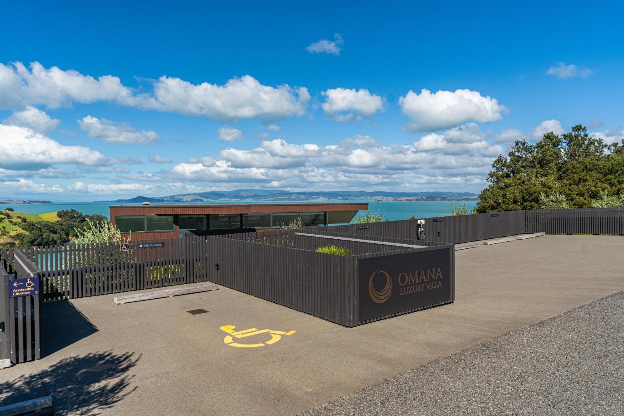 Omana Villa Rocky Bay Exterior foto